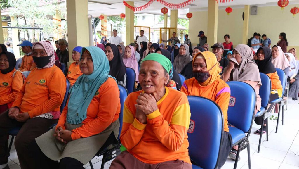 Berbagi Sembako & Buka Bersama